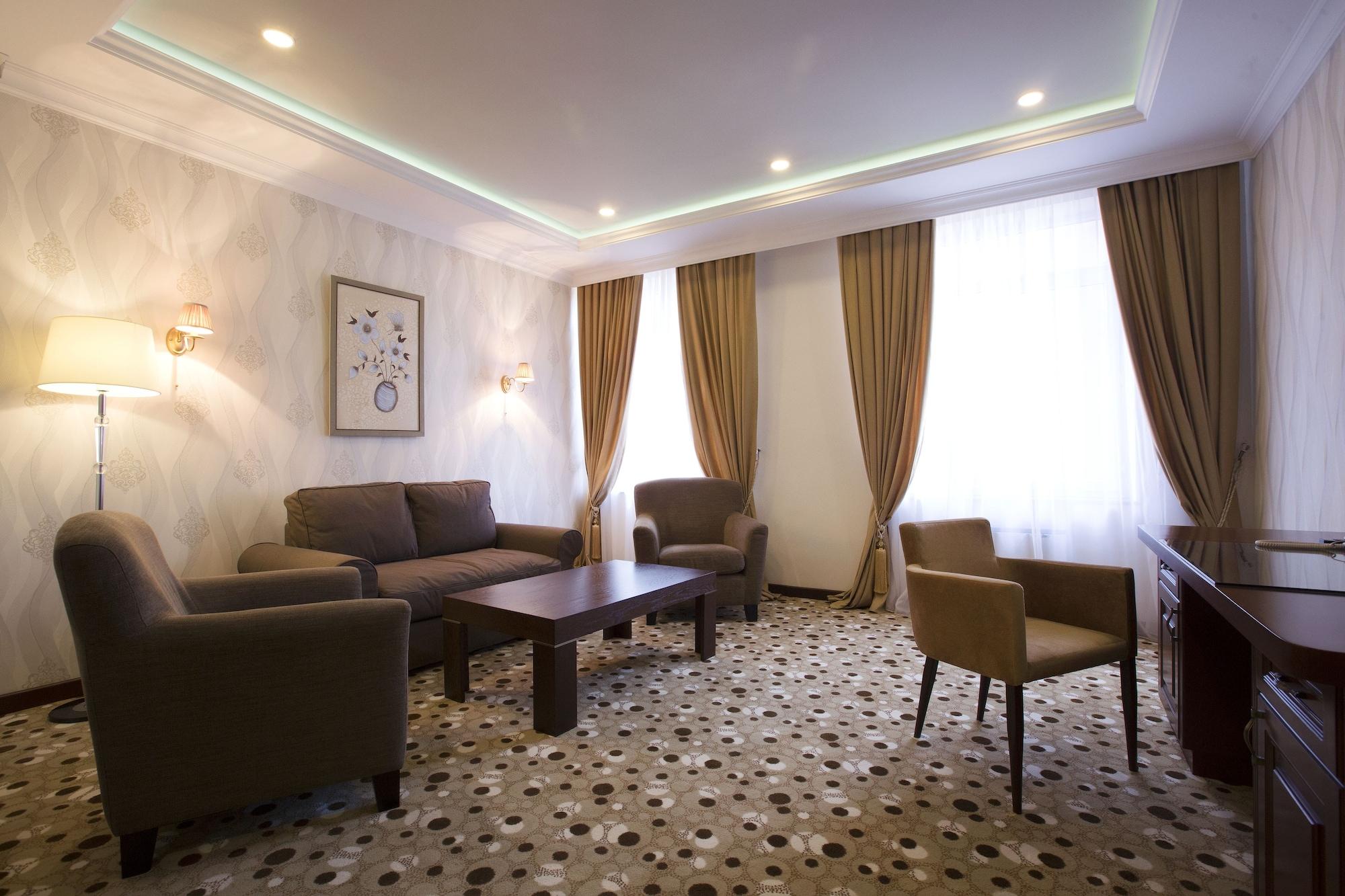 Central Hotel Yerevan Exterior photo